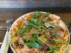 -Gather pizza