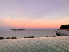 -瑰丽酒店·海吧·天际下午茶·现场DJ·天台酒吧