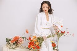 -onlygirl摄影美学馆高端定制(江滩店)