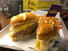 -Grinder 绞肉机汉堡(武定路店)