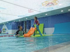-龙格亲子游泳·水育早教运动中心(龙湾天街店)