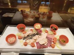 -上海西藏大厦万怡酒店Momo Cafe(徐汇店)