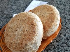 烧饼-清真喜兰老丁羊汤特色小吃