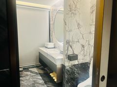 -亚善天籁S酒店(成都太古里旗舰店)