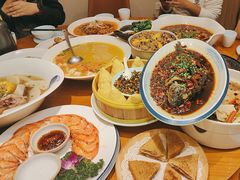 -有红鸡毛店·川菜(建设路店)