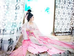 -九月鹰飞汉服摄影工作室