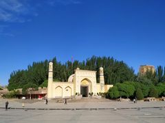 -艾提尕尔清真寺