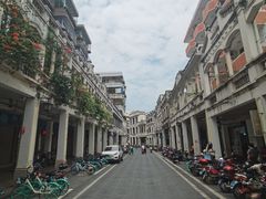 -海口骑楼小吃街