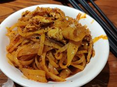 -艳阳天民俗村(公园路店)
