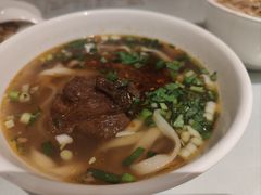 -裕龙汤泉