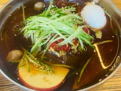 -金达莱冷面百年石锅饭(宾馆胡同店)