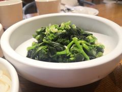 -渝是乎川渝小炒(新世界百货望京店)