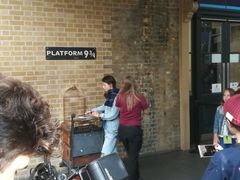 -九又四分之三站台