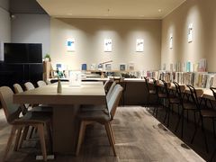 -物质生活书·酒吧