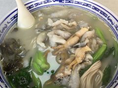 -明呈黄鱼面馆(斜土路店)