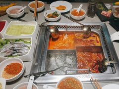 -海底捞火锅(高新万达店)