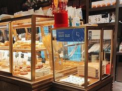 -黑草莓(重庆路店)