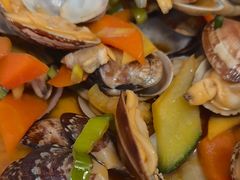 -宾朋海鲜饭庄(兴海路店)