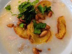 荔湾艇仔粥-点都德(千灯湖环宇城店)