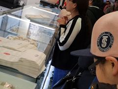 -哈氏·上海哈尔滨食品厂(五角场万达广场店)