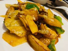 地三鲜-四姐妹东北饺子(沙尾路店)