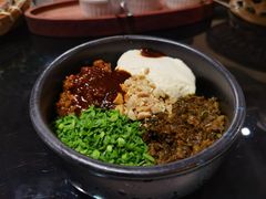 -泓0871臻选云南菜·味庄