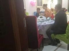 -一家人(凯旋路店)