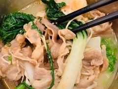 -东方红海鲜百汇(国际大厦店)