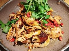 手撕扁担鸡-吃饭皇帝大(解放西路店)