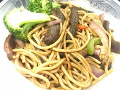 -佰搭果·广式茶餐厅(西华路店)