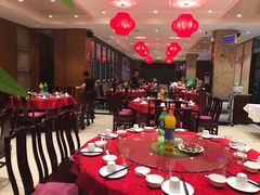大堂-国人川菜(李家村建东街店)