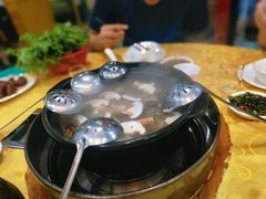 -濠轩阁特色生蚝火锅(水湾路店)
