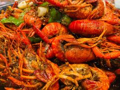 -川流不息·地道川菜·小龙虾(松东路店)