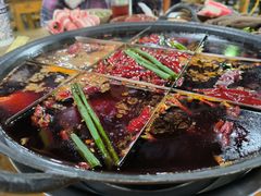 -正南齊北重庆老火锅(光华村直营店)