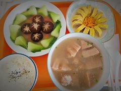 -悦芽照护月嫂+育儿嫂(杭州店)