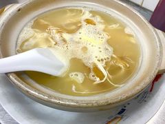 浓汤鸡煲花胶翅-添發碗仔翅美食