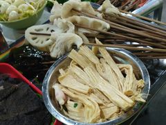 -旺巴蜀小郡肝串串香(登高西路店)