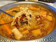 -鸡遇虾煲干锅火锅(小寨金莎店)