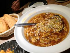 小油条配酸辣汤-味莊·青岛菜(云霄路店)