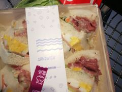 -盒马鲜生(莱蒙都会店)