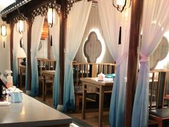 大堂-荷塘秋月·本帮江浙菜(国权路店)