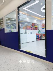 -熊小米专业儿童游泳馆
