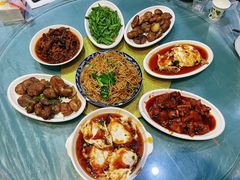 -小金龙饭店·夜宵大排挡专门店
