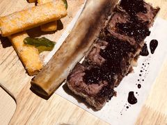 牛肋排配玉米条-Mercato莫卡多露台餐厅与酒吧(K11店)