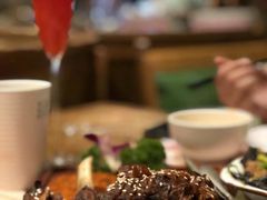 -胡桃里音乐酒馆(环亚凯瑟琳广场店)