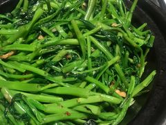 -五稻厨房粤西菜(新闻店)