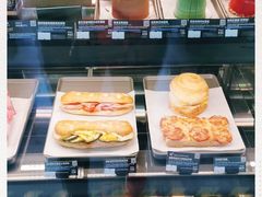 -星巴克(济南美莲广场店)