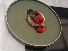 -上海虹桥祥源希尔顿酒店