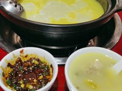 -蜀中吴养生板栗鸡(会展店)