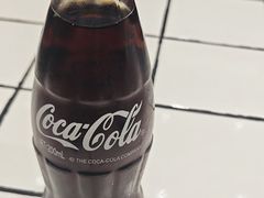 -肥汁米蘭香港米线(长宁来福士店)